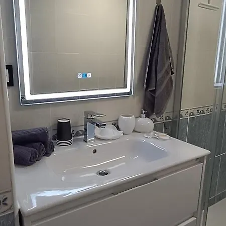 Apartment Miramar Waves