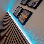 Miramar Waves דירה *